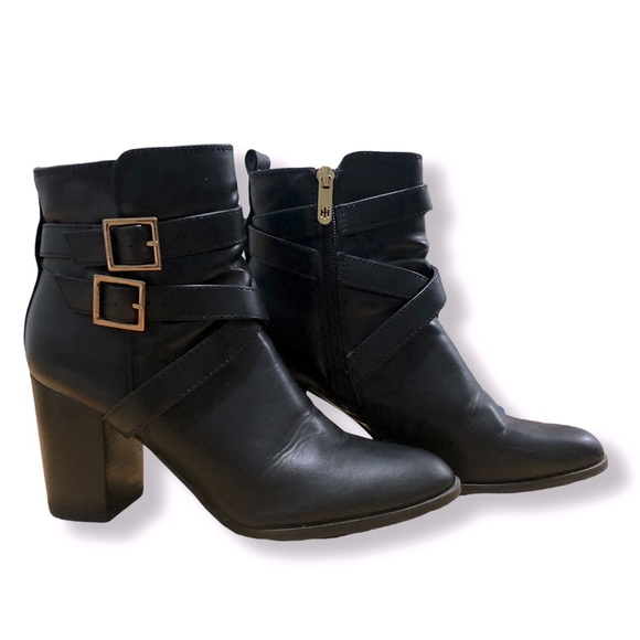 Tommy Hilfiger Shoes - Tommy Hilfiger Black Ankle Boots Heels Black 7